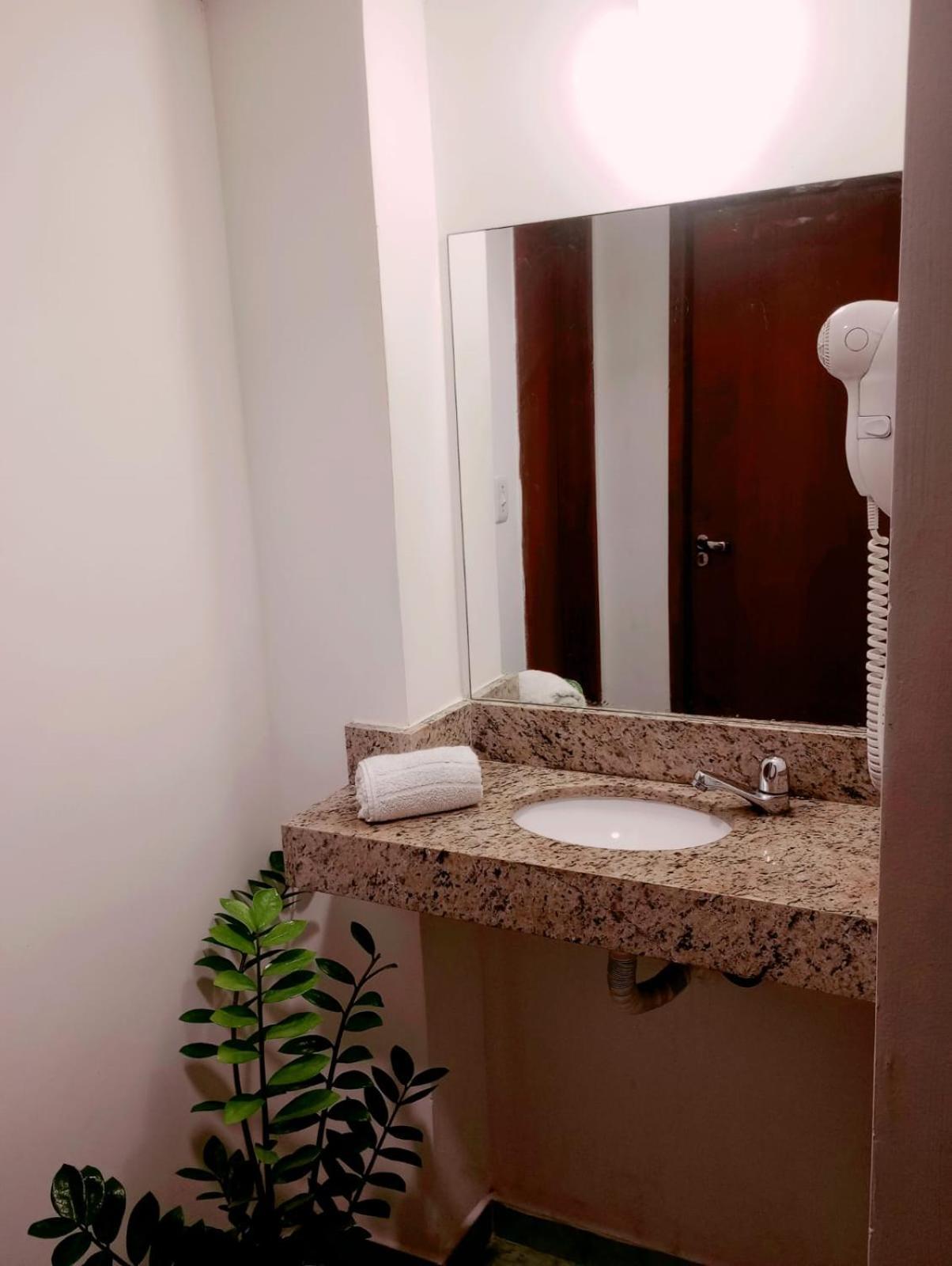 Flats Via Mar Aparthotel Macaé Екстериор снимка